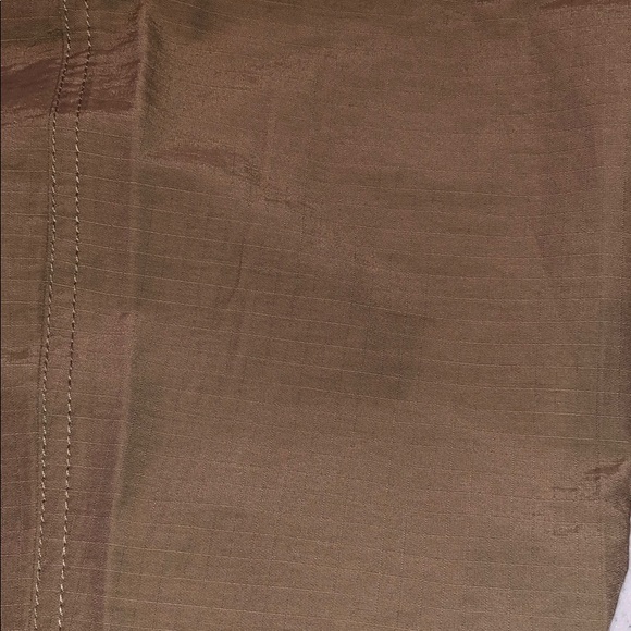 Columbia men’s modern classic khaki - Picture 2 of 4